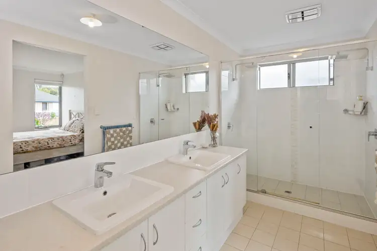 Fourth view of Homely house listing, 8 Kendale Way, Meadow Springs WA 6210