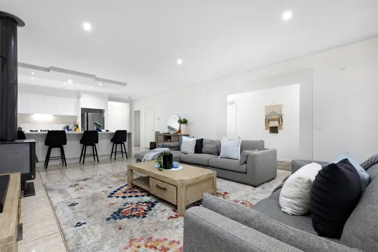 Third view of Homely house listing, 10 Kalimna Court, Rowville VIC 3178