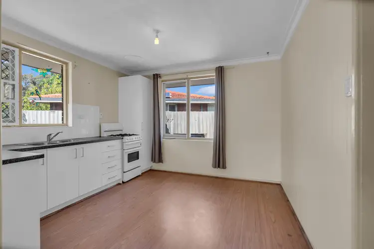 Sixth view of Homely house listing, 14 Stott Close, Armadale WA 6112