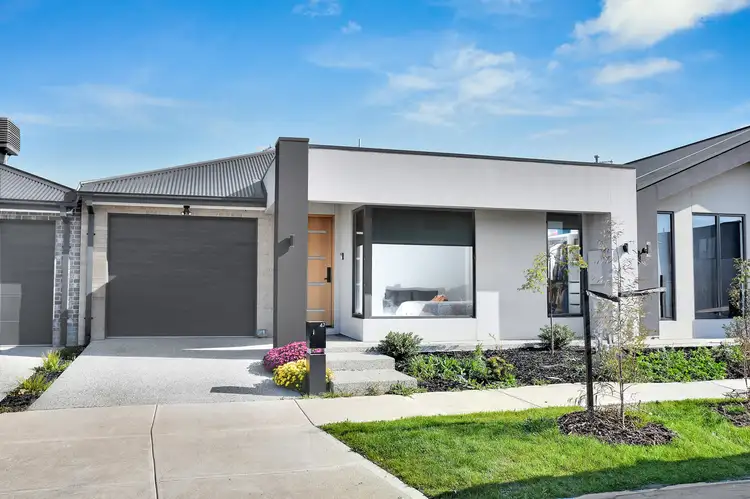 47 Nubeena Crescent, Donnybrook VIC 3064