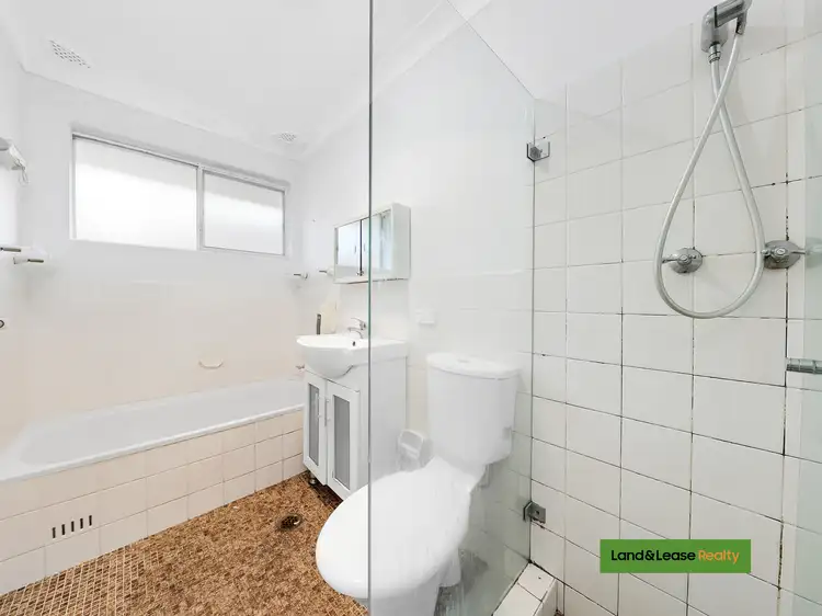 Sixth view of Homely unit listing, 4/23 Second Avenue, Campsie NSW 2194