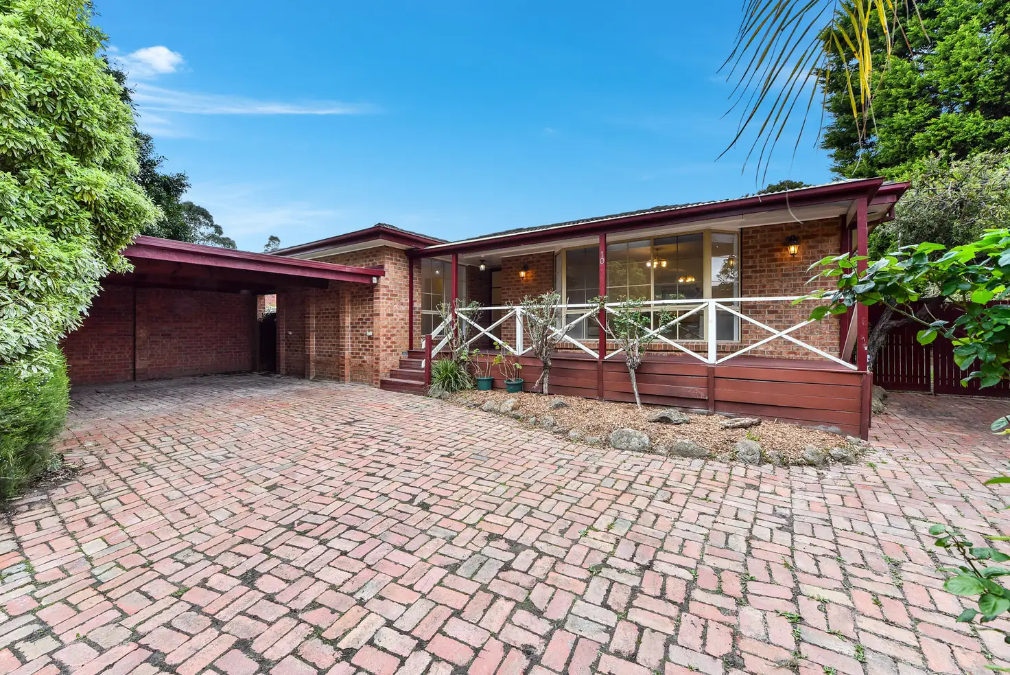 Main view of Homely house listing, 10 Denise Close, Rowville VIC 3178
