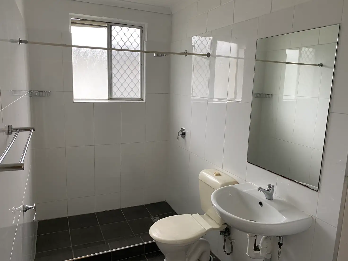 Main view of Homely unit listing, 4/11 Maroong Street, Currajong QLD 4812