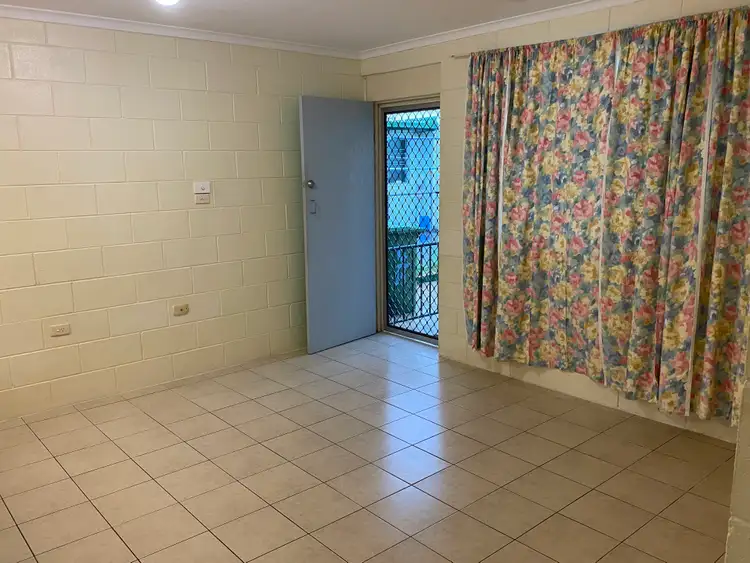 Fifth view of Homely unit listing, 4/11 Maroong Street, Currajong QLD 4812