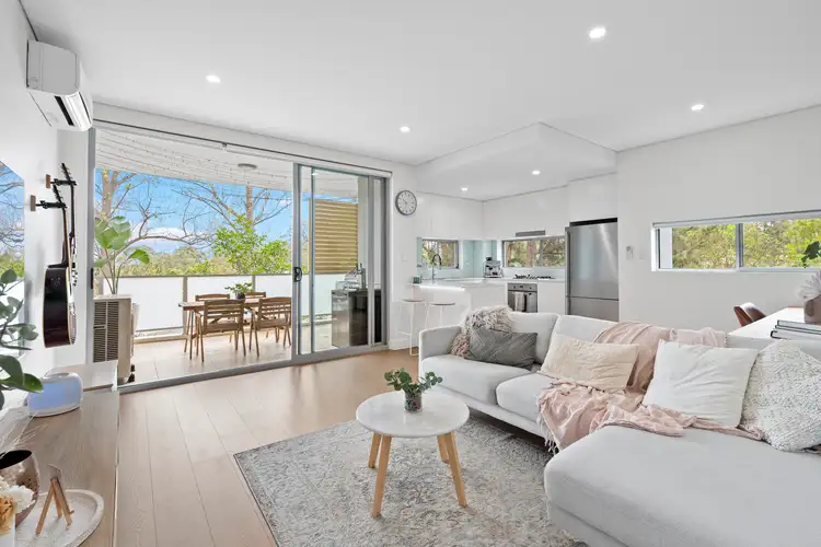 53/2-4 Werombi Road
