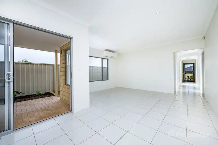 Sixth view of Homely house listing, 2 Portaferry Gardens, Ridgewood WA 6030