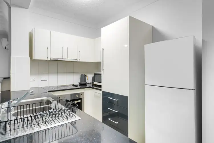 Second view of Homely unit listing, 14/14 Le Grand Street, Macgregor QLD 4109