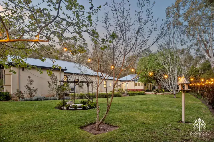 80 Walker Street, Mundaring WA 6073