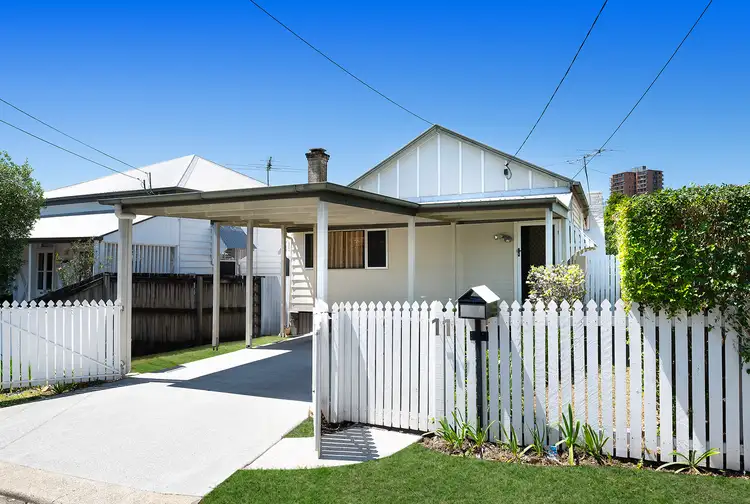 11 Banbridge Street, Kelvin Grove QLD 4059