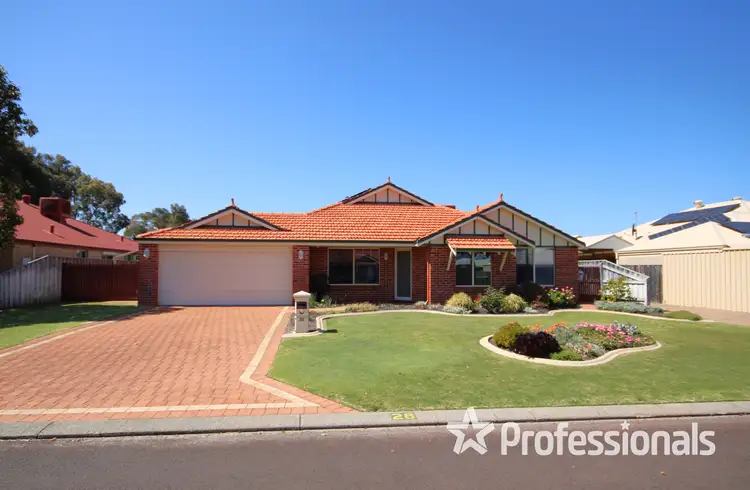 28 Macquarie Drive, Australind WA 6233