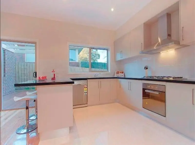 Main view of Homely townhouse listing, 2/8 The Ridge, Glen Waverley VIC 3150