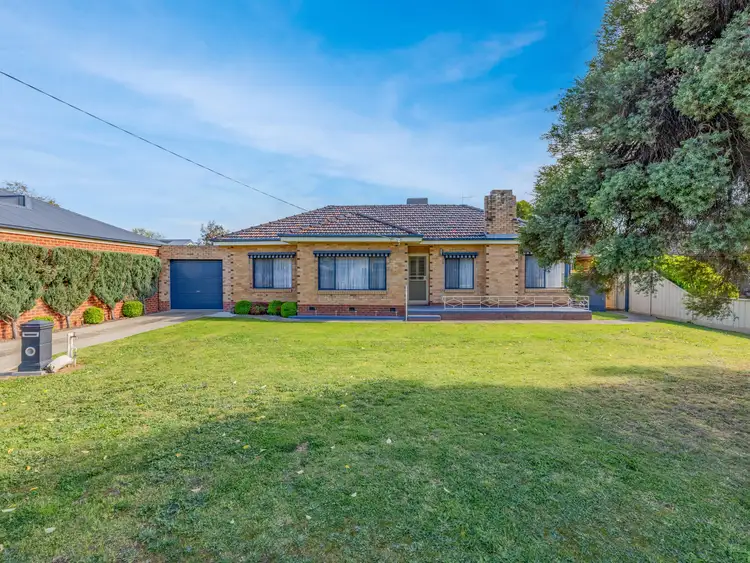 16 Ride Avenue, Benalla VIC 3672
