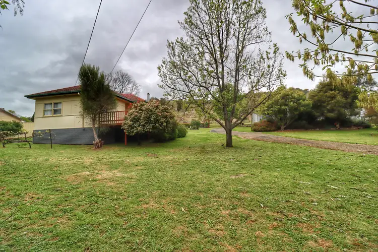 73 Main Street, Darbys Falls NSW 2793