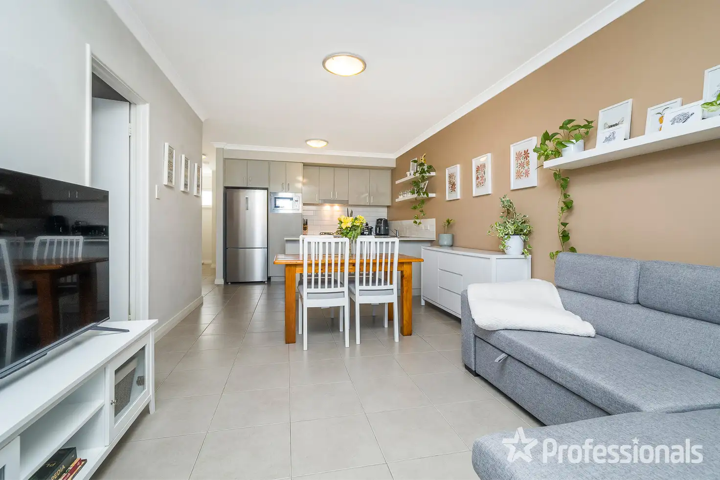 Main view of Homely unit listing, 3/40 Mercer Way, Balga WA 6061