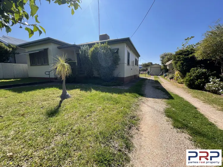 Second view of Homely house listing, 5 Waratah Street, Parkes NSW 2870