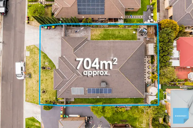 Second view of Homely house listing, 39 Barringo Way, Caroline Springs VIC 3023