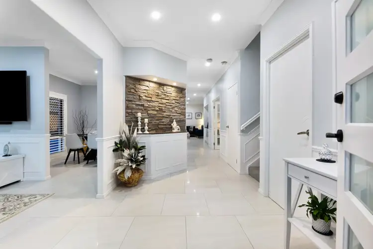 Sixth view of Homely house listing, 19 Ontario Court, Oxenford QLD 4210