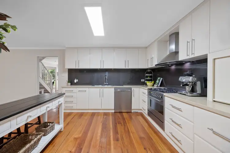 Fourth view of Homely house listing, 6 Beatrice Place, Ferntree Gully VIC 3156