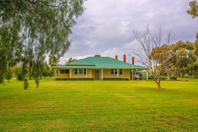 'Moystn Park' 1432 North Aratula Road, Deniliquin NSW 2710
