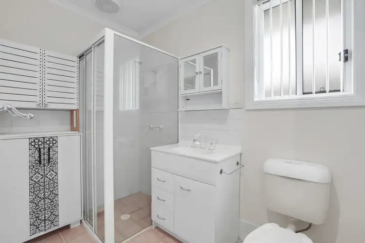Fifth view of Homely villa listing, 9 Willow Crescent, Kanahooka NSW 2530