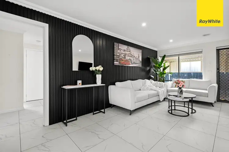 24 Lord Nolan Street, Kurunjang VIC 3337