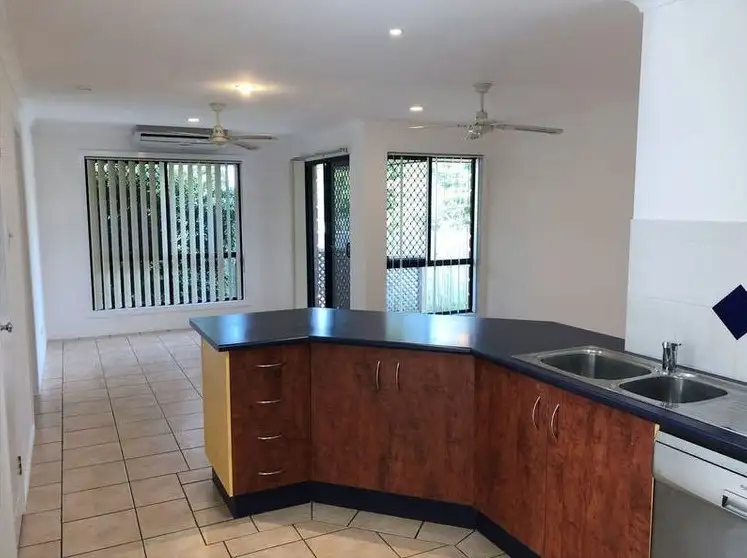 Fourth view of Homely semi-detached listing, 2/3 Margaroola Avenue, Biggera Waters QLD 4216