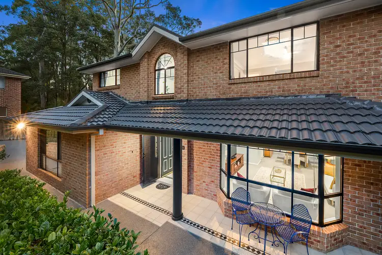 15b Yaralla Crescent, Thornleigh NSW 2120