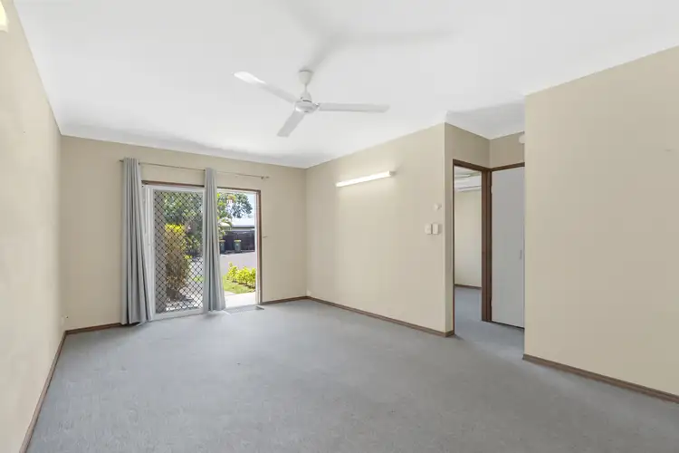 Sixth view of Homely unit listing, 1/342-344 McCoombe Street, Mooroobool QLD 4870