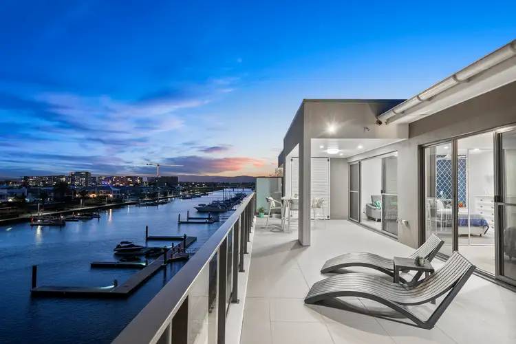 129/37 Sickle Avenue, Hope Island QLD 4212
