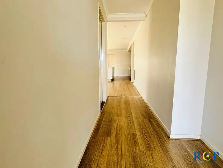 Second view of Homely house listing, 5 Sparkle Way, Tarneit VIC 3029