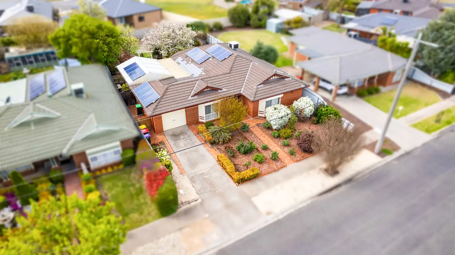 Main view of Homely house listing, 21 De Castella Drive, Horsham VIC 3400