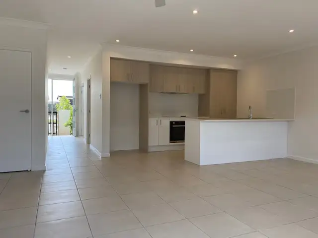 34 Olivia Crescent, Nirimba QLD 4551