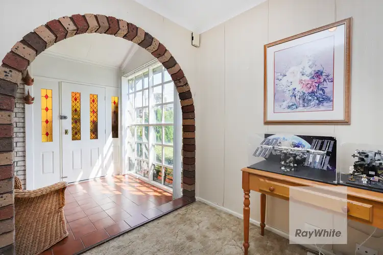 Third view of Homely house listing, 28 Beresford Crescent, Gladstone Park VIC 3043