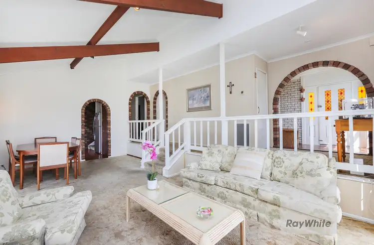Fourth view of Homely house listing, 28 Beresford Crescent, Gladstone Park VIC 3043