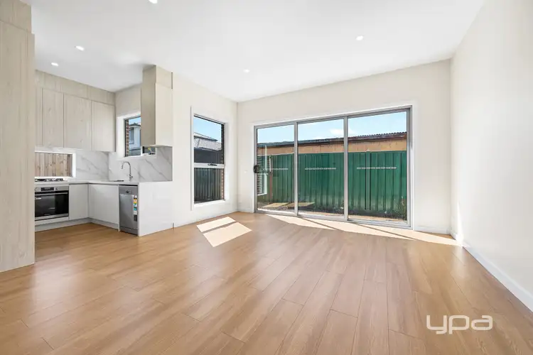 Third view of Homely house listing, 4/150 William Street, St Albans VIC 3021