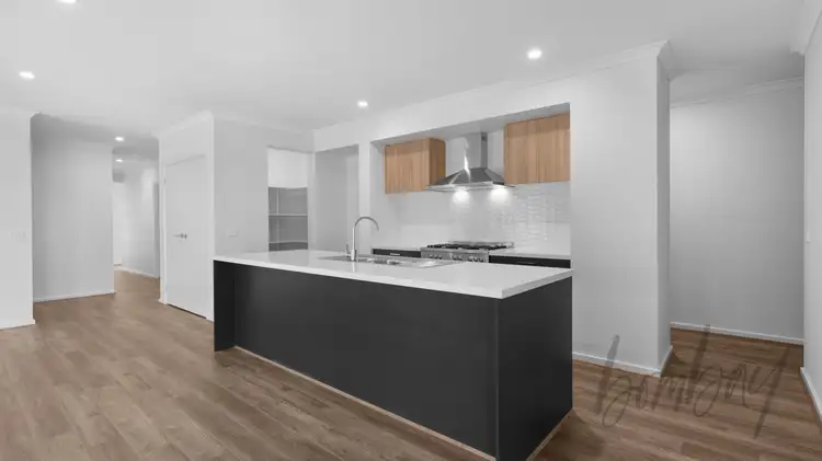 Sixth view of Homely house listing, 380 Mandalay Circuit, Beveridge VIC 3753