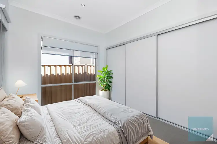 Fifth view of Homely house listing, 8 Kooyong Way, Caroline Springs VIC 3023