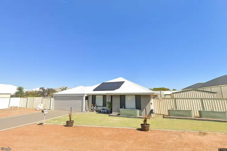 8 Fintown Street, Utakarra WA 6530
