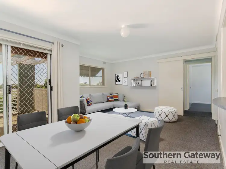 Third view of Homely house listing, 10/16 Jecks Place, Orelia WA 6167