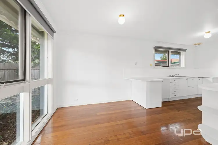 Fifth view of Homely house listing, 10 Kingsford Avenue, Melton South VIC 3338
