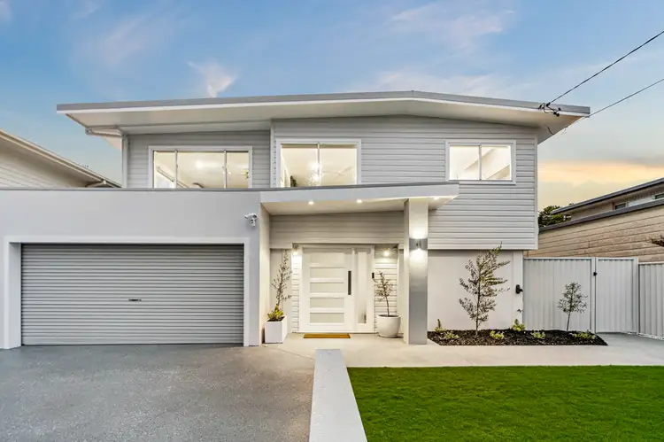 Second view of Homely house listing, 5 Bluegum Avenue, Hollywell QLD 4216