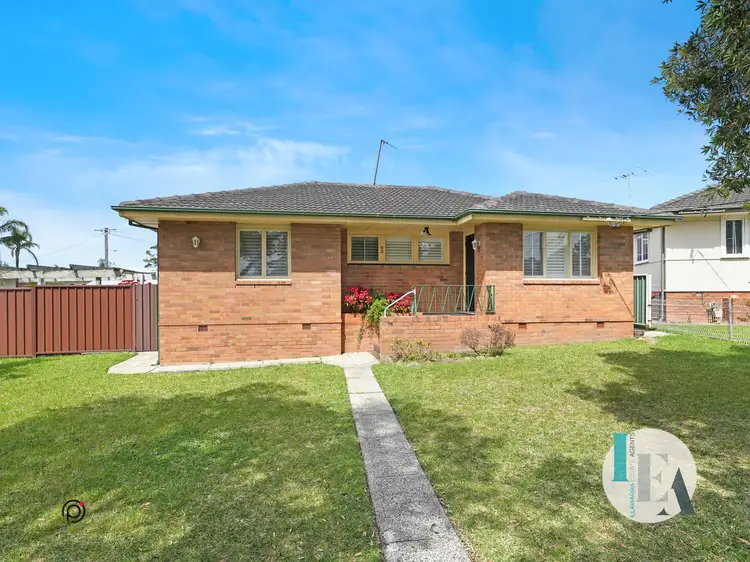 92 Bradman Avenue, Warilla NSW 2528