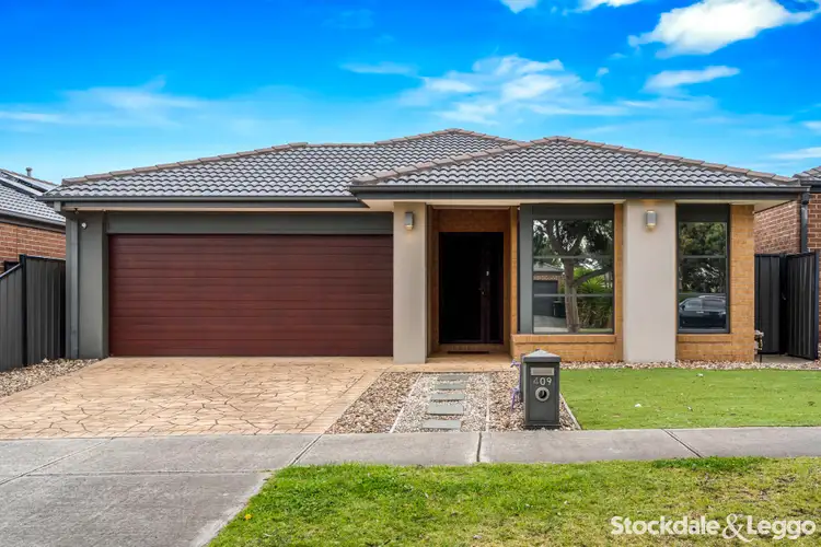 409 Grand Boulevard, Craigieburn VIC 3064