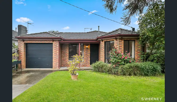 1/47 Bracken Grove, Altona VIC 3018