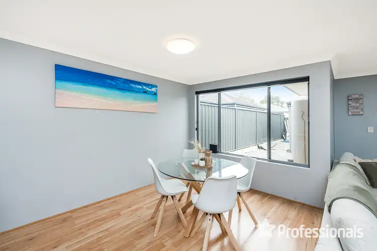 Sixth view of Homely house listing, 18 Micrantha Way, Banksia Grove WA 6031