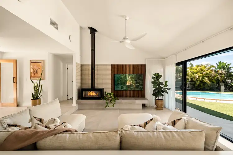 6 Saint Andrews Drive, Cornubia QLD 4130
