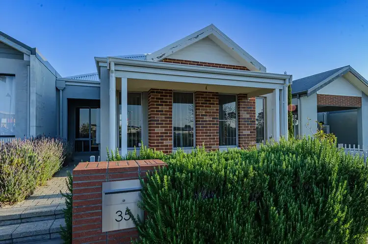 35 Oval Vista, Ellenbrook WA 6069