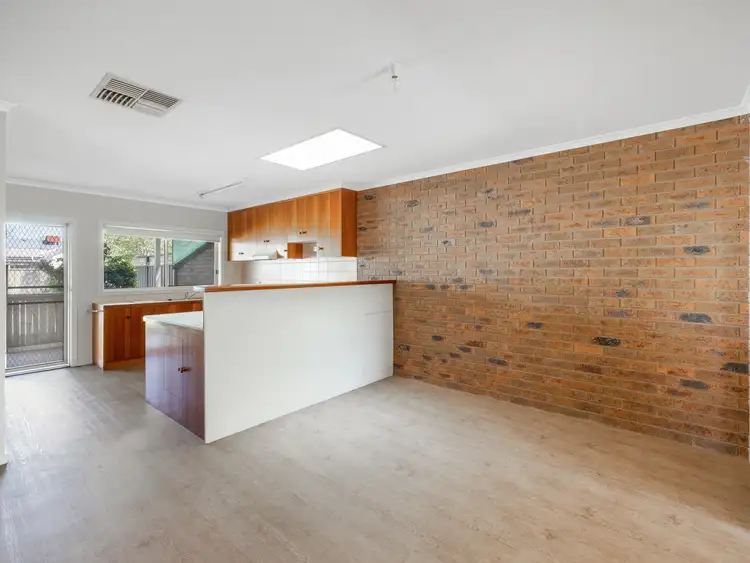 Fourth view of Homely townhouse listing, 2/12 Reilly Avenue, Benalla VIC 3672