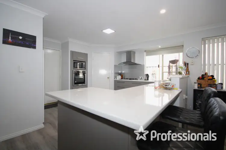 Sixth view of Homely house listing, 98 Macquarie Drive, Australind WA 6233