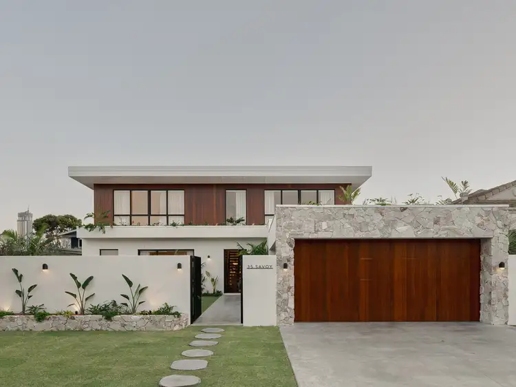 35 Savoy Drive